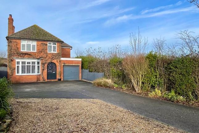 Detached house for sale in Bunkers Hill, Lincoln