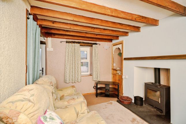 3 Pentre Uchaf Terrace,, Pentre Uchaf, Gwynedd photo 3