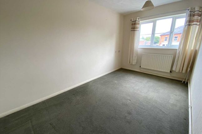 8, Bishops Court, Sleaford photo 4