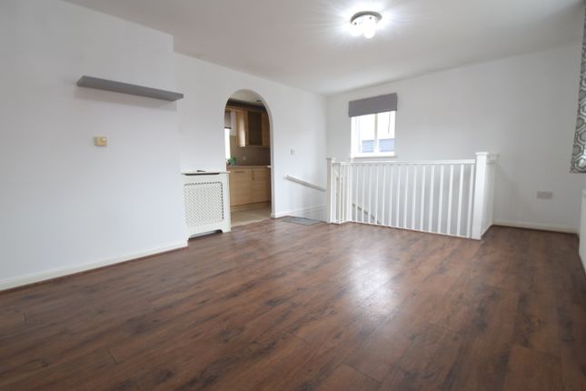 3, Hera Close, Southend-on-Sea photo 3