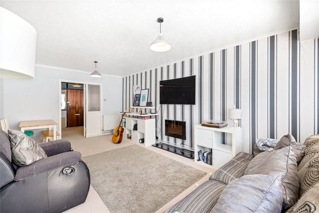 1 Willow Court,, Palmeira Avenue, East Sussex photo 4