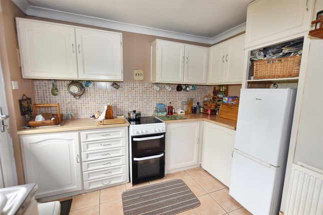 4, Vivian Park, Camborne photo 4
