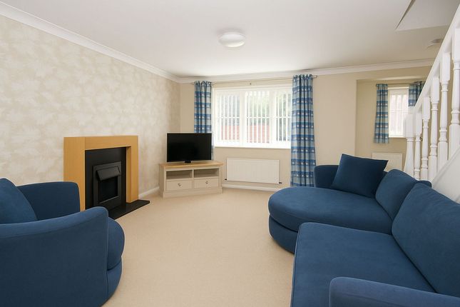 27, Birley Spa Drive, Sheffield photo 2