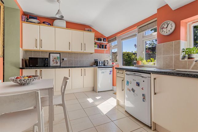 21, Lisburn Road, Newmarket photo 2