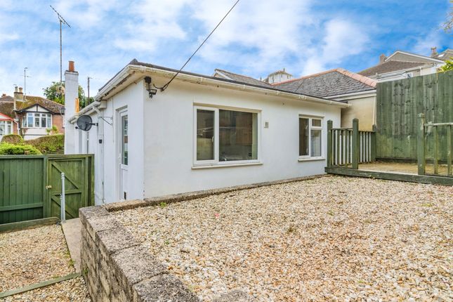 12, Carlton Drive, Paignton photo 3