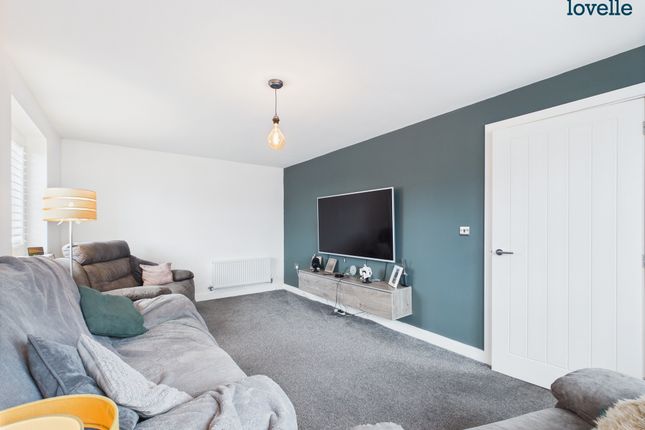 20, Brackenbury Road, Saxilby photo 4