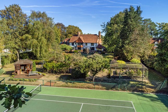 Home Close, Bradcutts Lane, Maidenhead photo 3