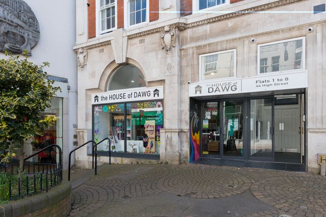 Retail premises to let in High Street, Ramsgate