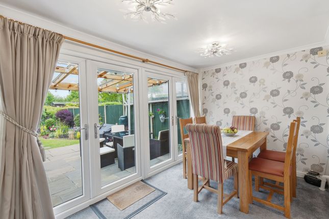 123 Baulk Lane, Worksop photo 3