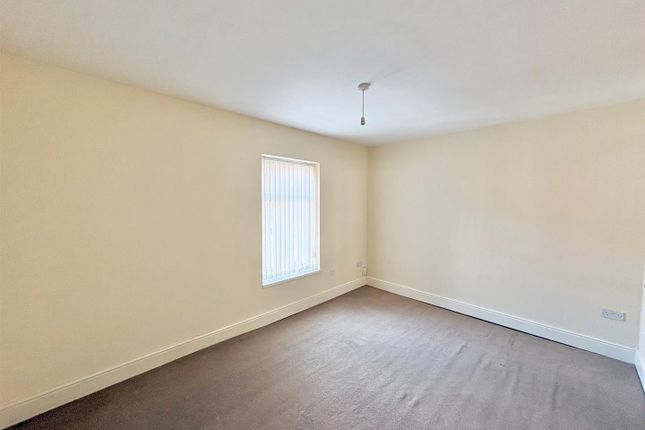 52, Selwyn Street, Leigh photo 4