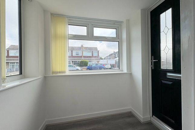52, Yarrow Avenue, Maghull photo 5
