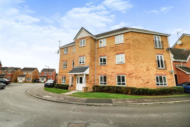 Flat for sale in Wakelam Drive, Armthorpe, Doncaster