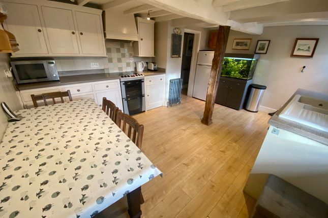 Cottage for sale in Castle View Road, Easthorpe, Nottingham