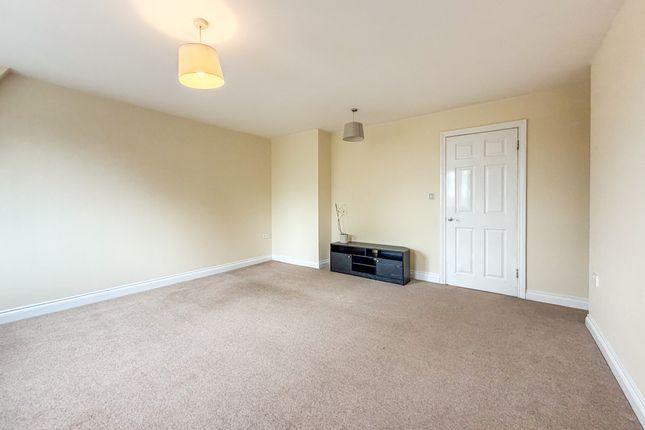 Flat 9, 364 Birmingham New Road, Bilston photo 4