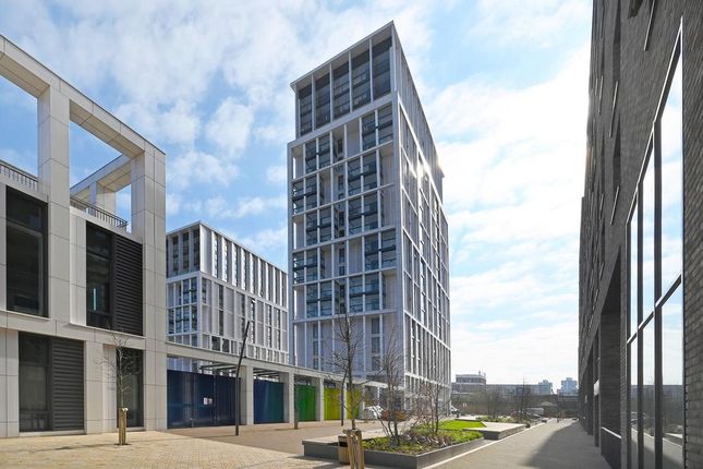 1-bed flat on Brogan House , St Josephs Street, Battersea Exchange , London , £2,838/mo