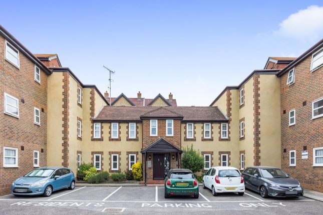 Marine Court-12.Jpg