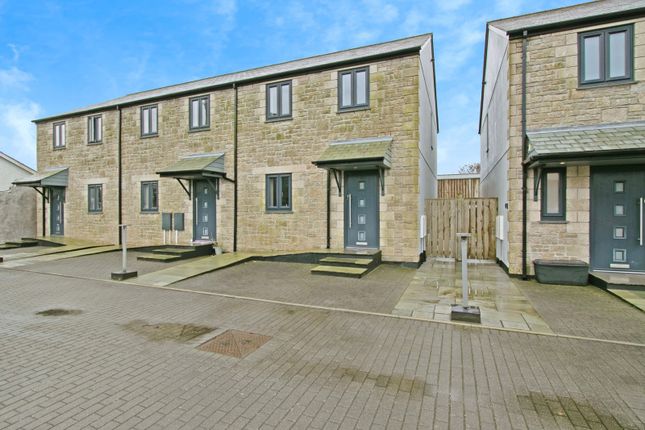 2-bed house on 3 The Old Blacksmiths Yard,, Higher Condurrow, Cornwall, £240,000