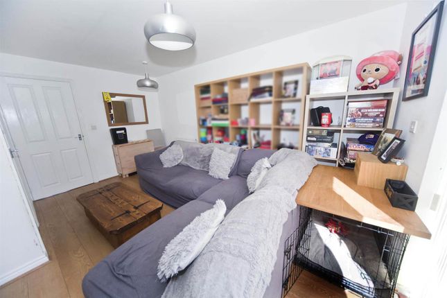 3, Brian Honour Avenue, Hartlepool photo 3