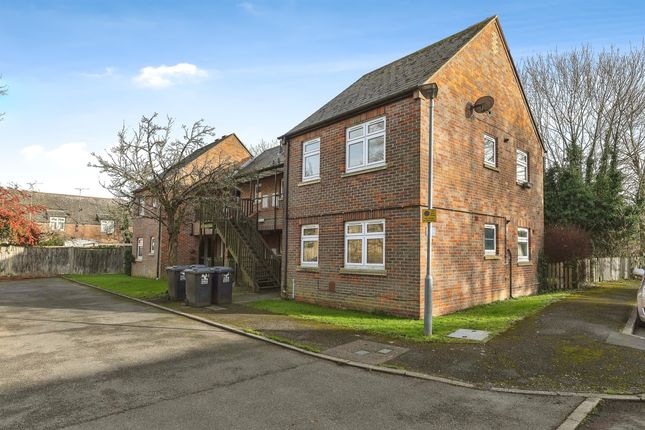 Thumbnail Flat for sale in Haltside, Hatfield