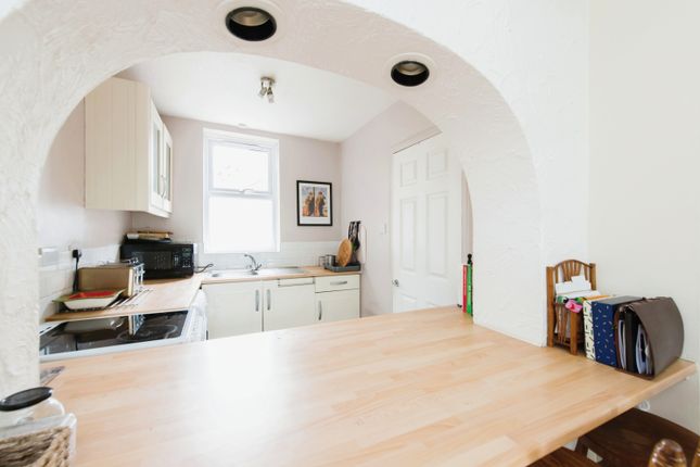 Flat for sale in 220 High Street, Colliers Wood