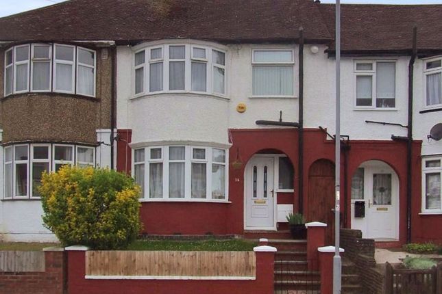Property for sale in Shelley Road, Luton