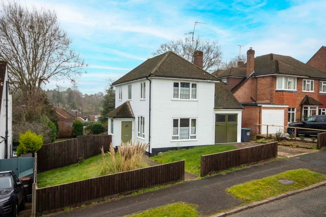 3-bed house on 5, Beechwood Avenue, Chorleywood, £850,000
