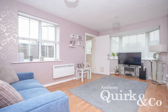 Thumbnail Terraced house for sale in Dudley Close, Grays