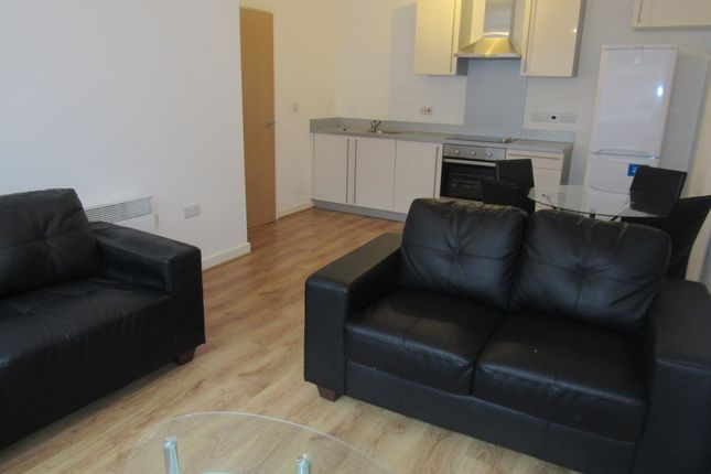 Flat 68, Manchester photo 4