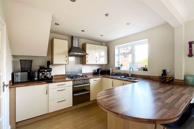 5, Munmere Way, Littlehampton photo 3