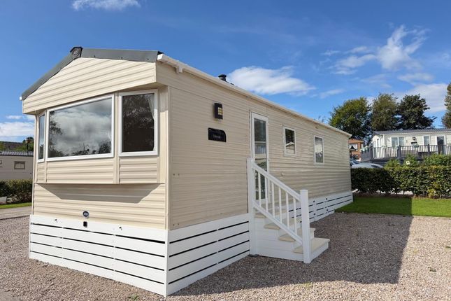 2-bed caravan on Capernwray, Carnforth, £32,995