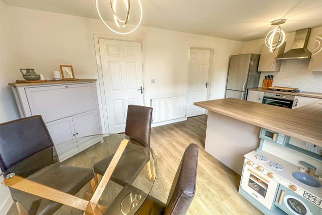 50, Bowman Road, Corby photo 2