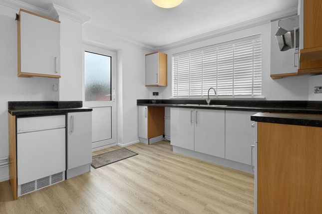 23 Starfield Close, Ipswich photo 3