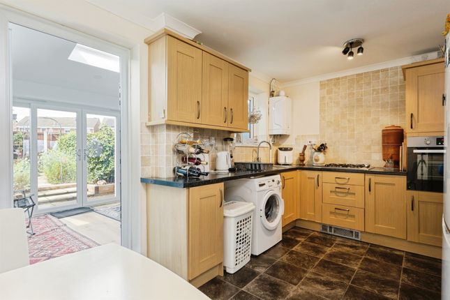 28, Ecton Walk, Norwich photo 4