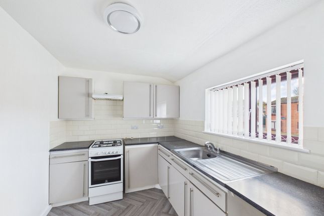 38, Runswick Avenue, Whitby photo 3