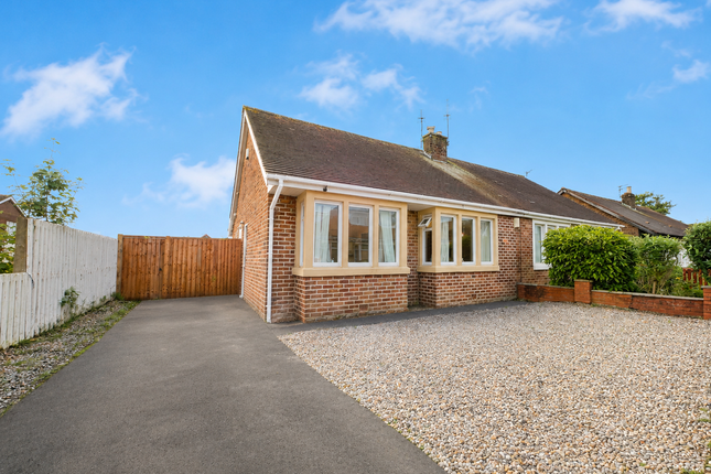 8, Clifton Avenue, Blackpool photo 2