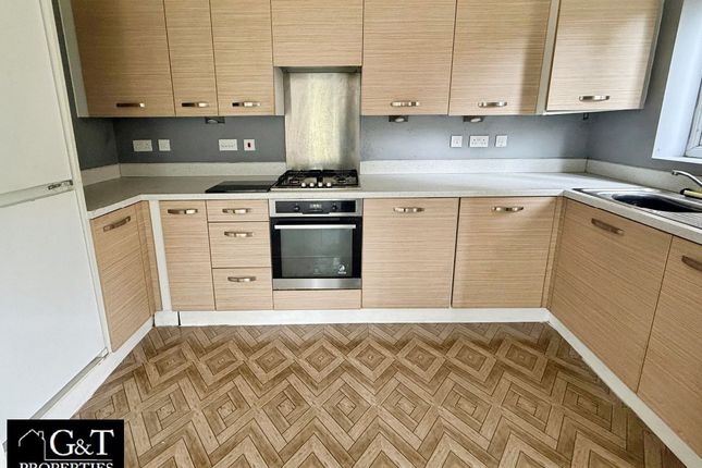 32 Wellspring Gardens, Dudley photo 4