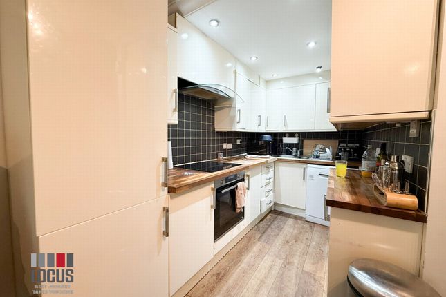 43 Leabank View, Grovelands Road, London photo 3