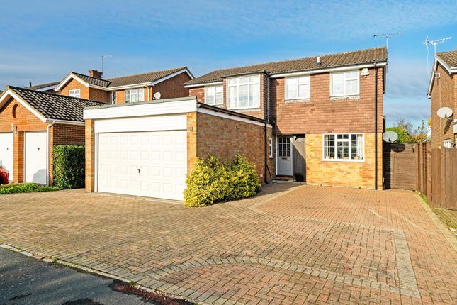 Thumbnail Detached house to rent in Windmill Close, Epsom