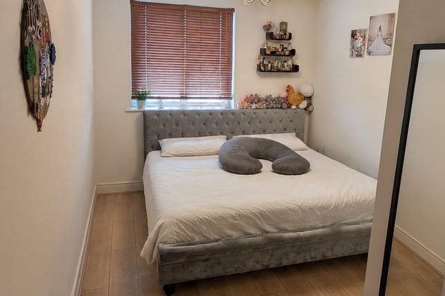 Apartment 61, Caldon House, Waxlow Way, Northolt photo 4
