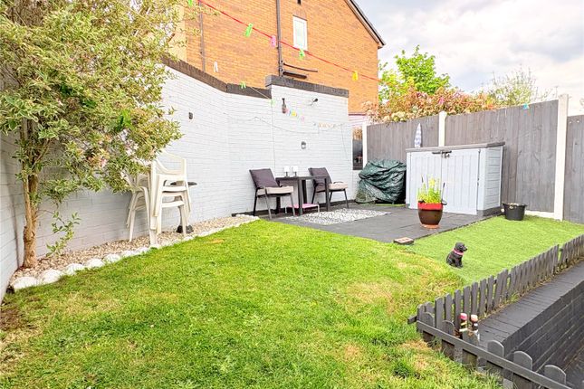 7, Langholme Way, Greater Manchester photo 2