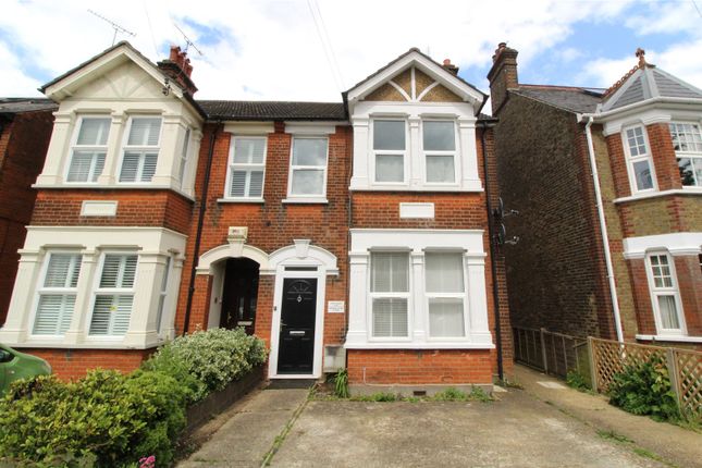 Thumbnail Flat to rent in Robin Hood Road, Brentwood