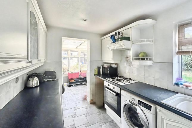 71, Coleridge Drive, Leicester photo 4