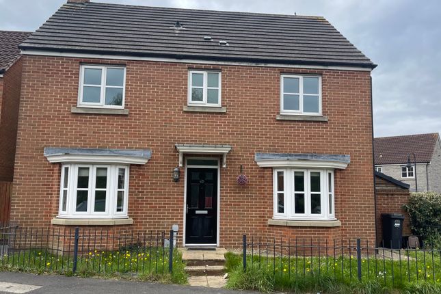 Thumbnail Detached house to rent in Worle Moor Road, Weston Super Mare