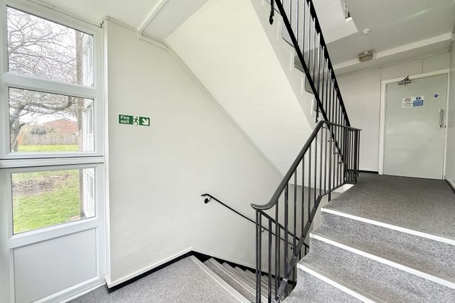 78, Edgmond Court, Sunderland photo 2