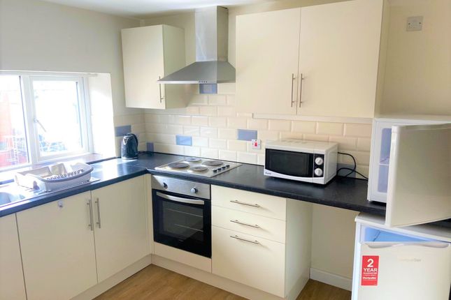 Thumbnail Flat to rent in The Kingsway, City Centre, Swansea