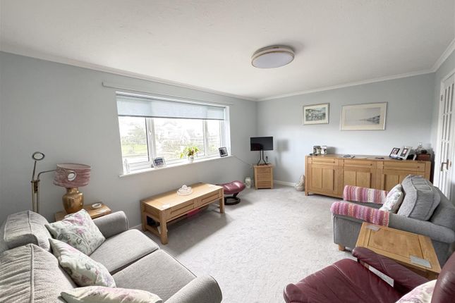 23, Miners Court, Perranporth photo 3