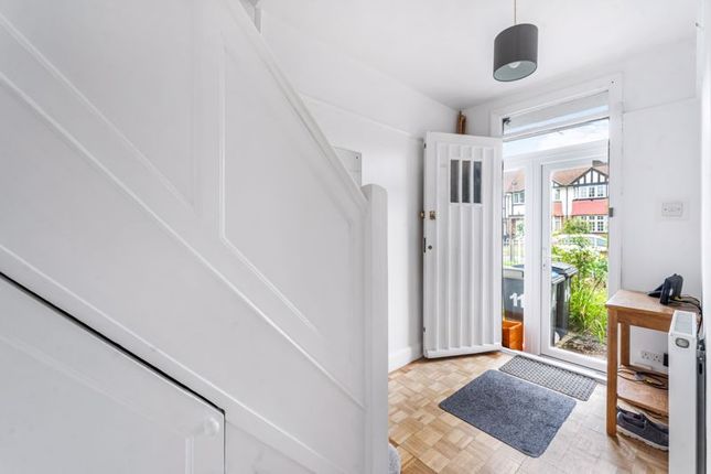 Terraced house for sale in Kingshill Avenue, Worcester Park