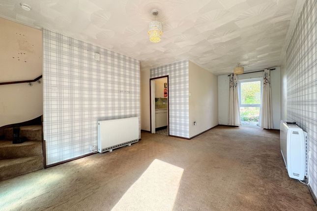 50, Willow Close, Quintrell Downs, TR8 photo 2