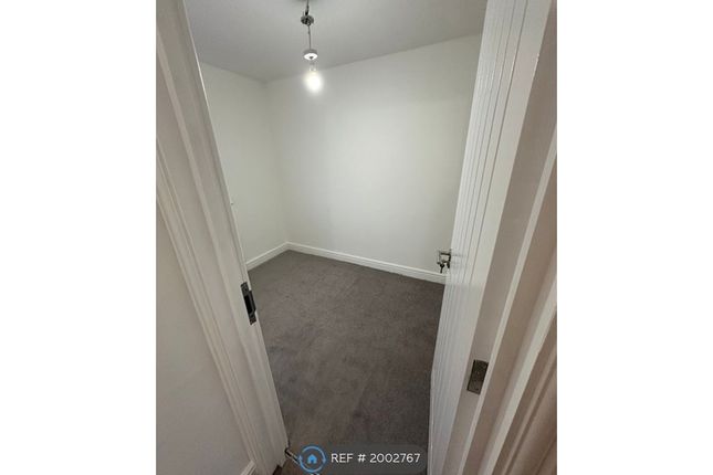 Terraced house to rent in New Park Estate, Doncaster