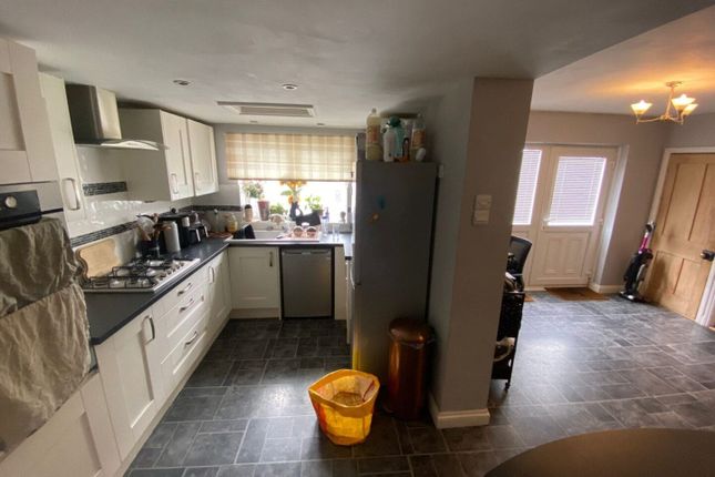 2, New Road, Havant photo 3